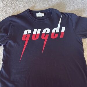 Gucci t shirt